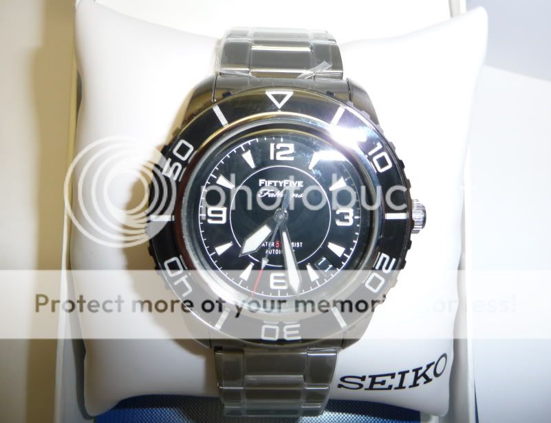 seiko fifty five fathoms snzh55